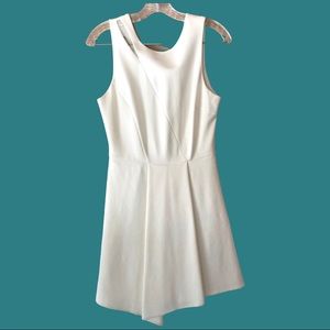 Adelyn Rea cream sleeveless woven dress with asymmetrical hemline, size small